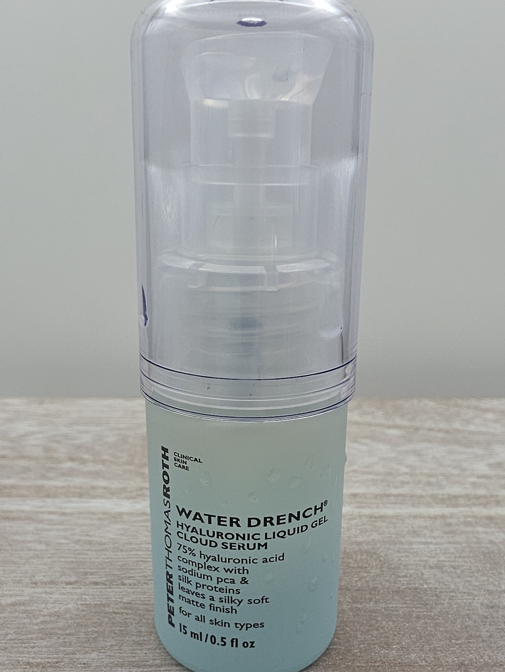 Peter Thomas Roth Water Drench Hyaluronic Gel Serum - Pale Blue